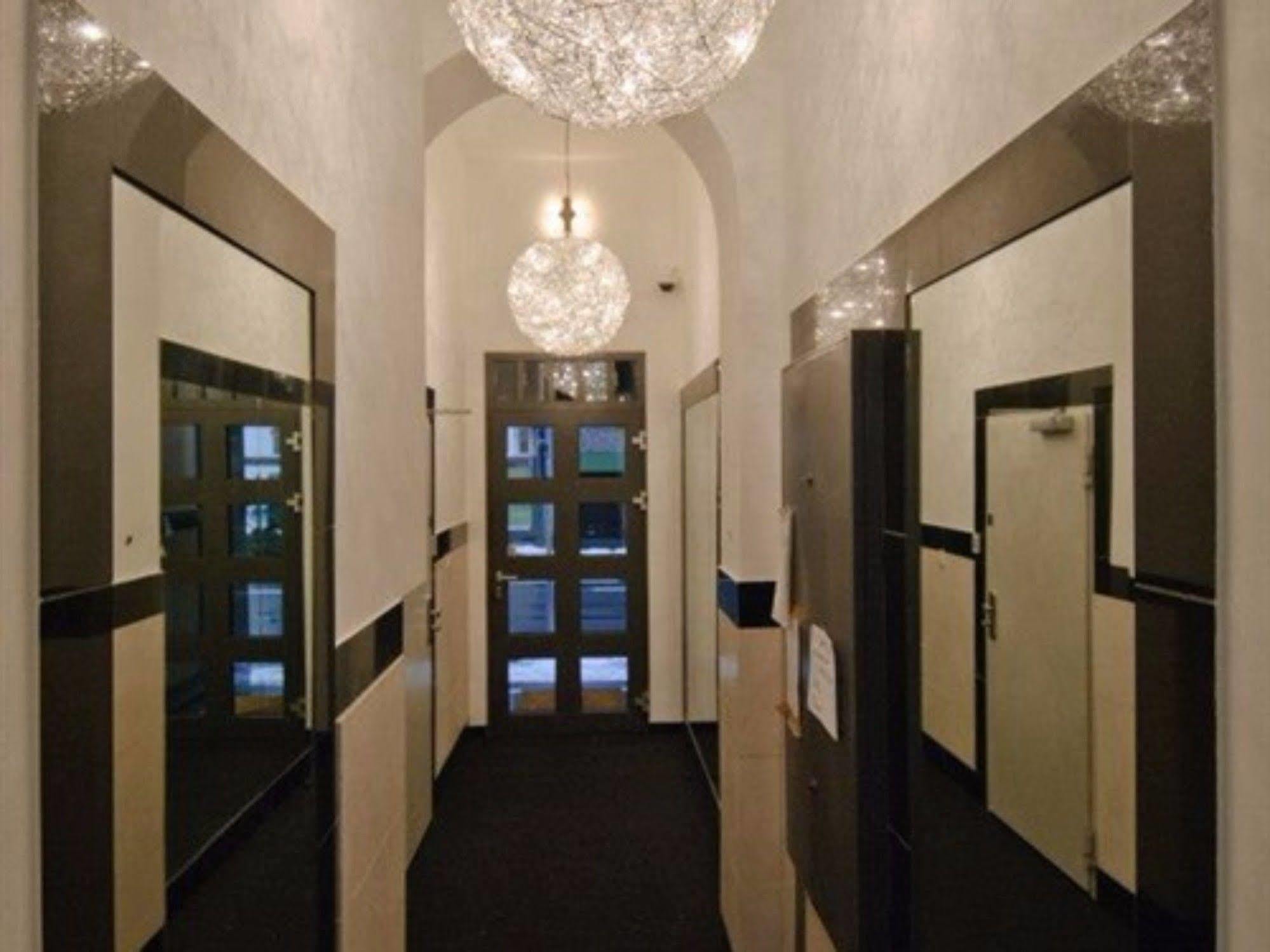 Helvetia Suites Düsseldorf Zewnętrze zdjęcie