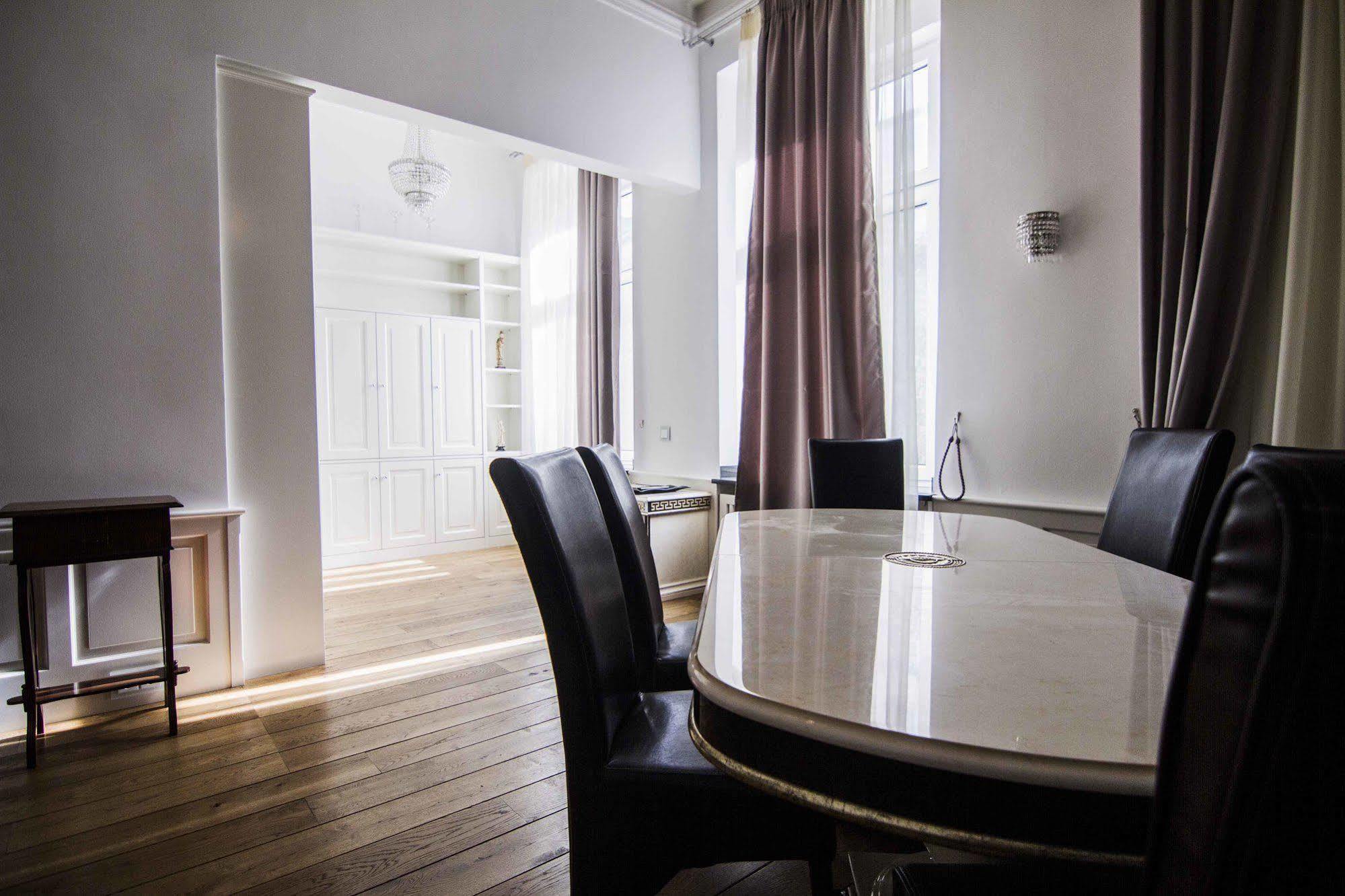 Helvetia Suites Düsseldorf Zewnętrze zdjęcie